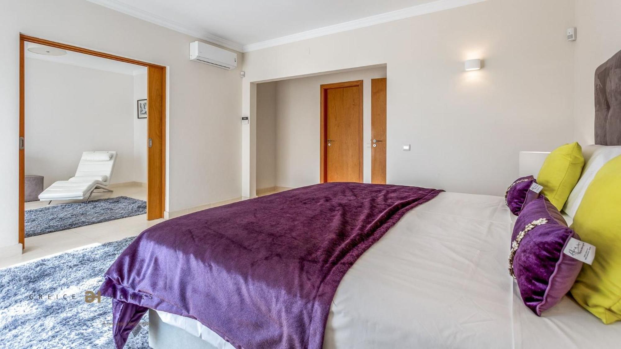 Luxuosa Moradia V5 Em Quarteira - Greice Homes Zewnętrze zdjęcie