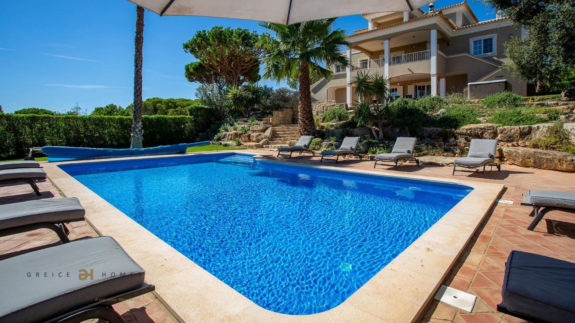 Luxuosa Moradia V5 Em Quarteira - Greice Homes Zewnętrze zdjęcie
