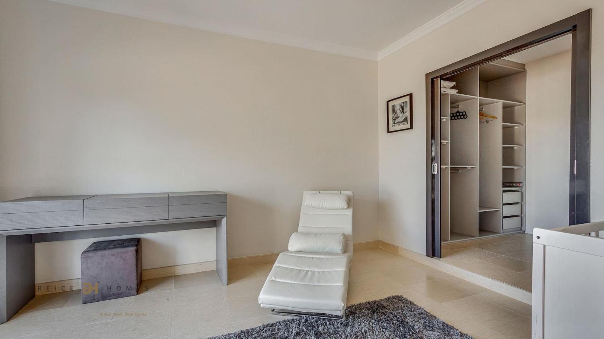 Luxuosa Moradia V5 Em Quarteira - Greice Homes Zewnętrze zdjęcie