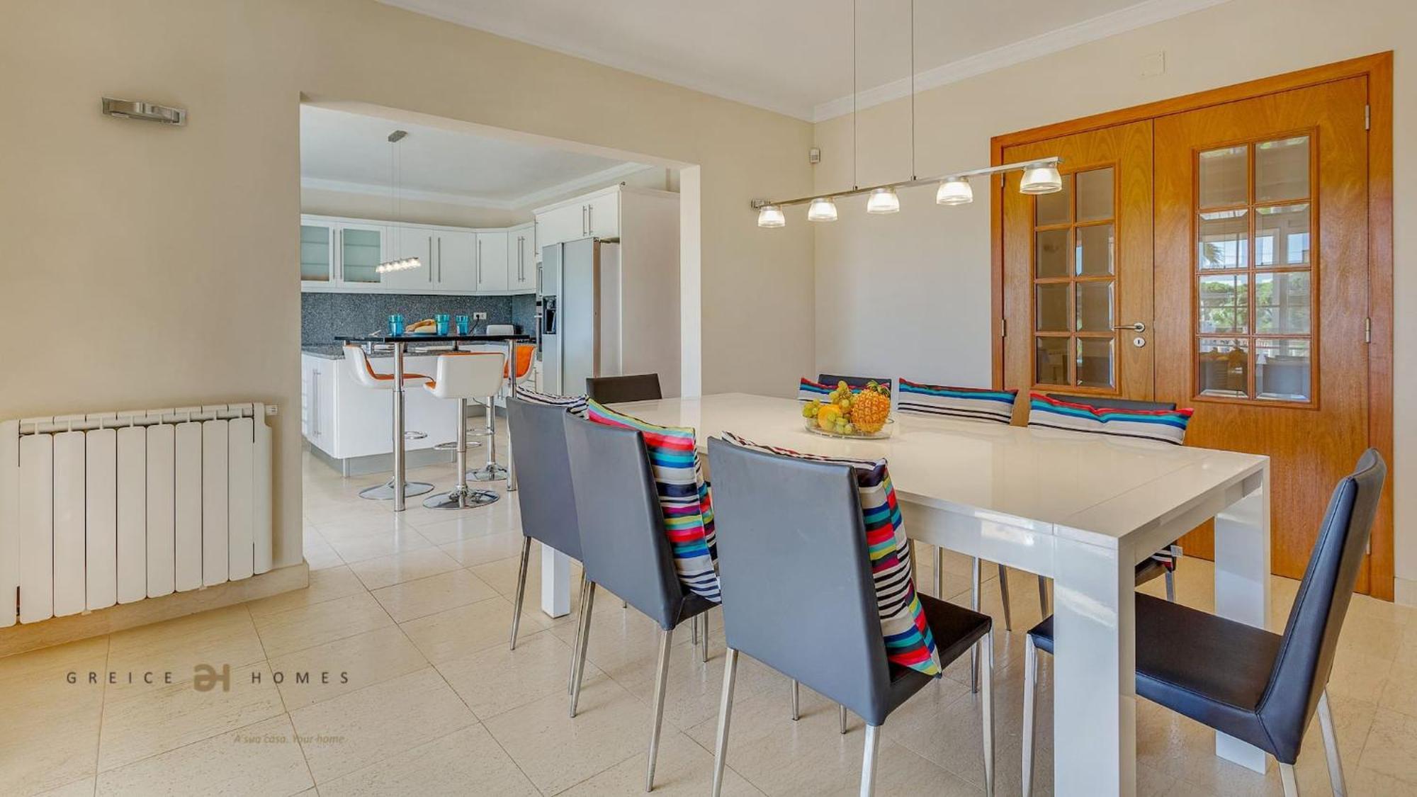 Luxuosa Moradia V5 Em Quarteira - Greice Homes Zewnętrze zdjęcie