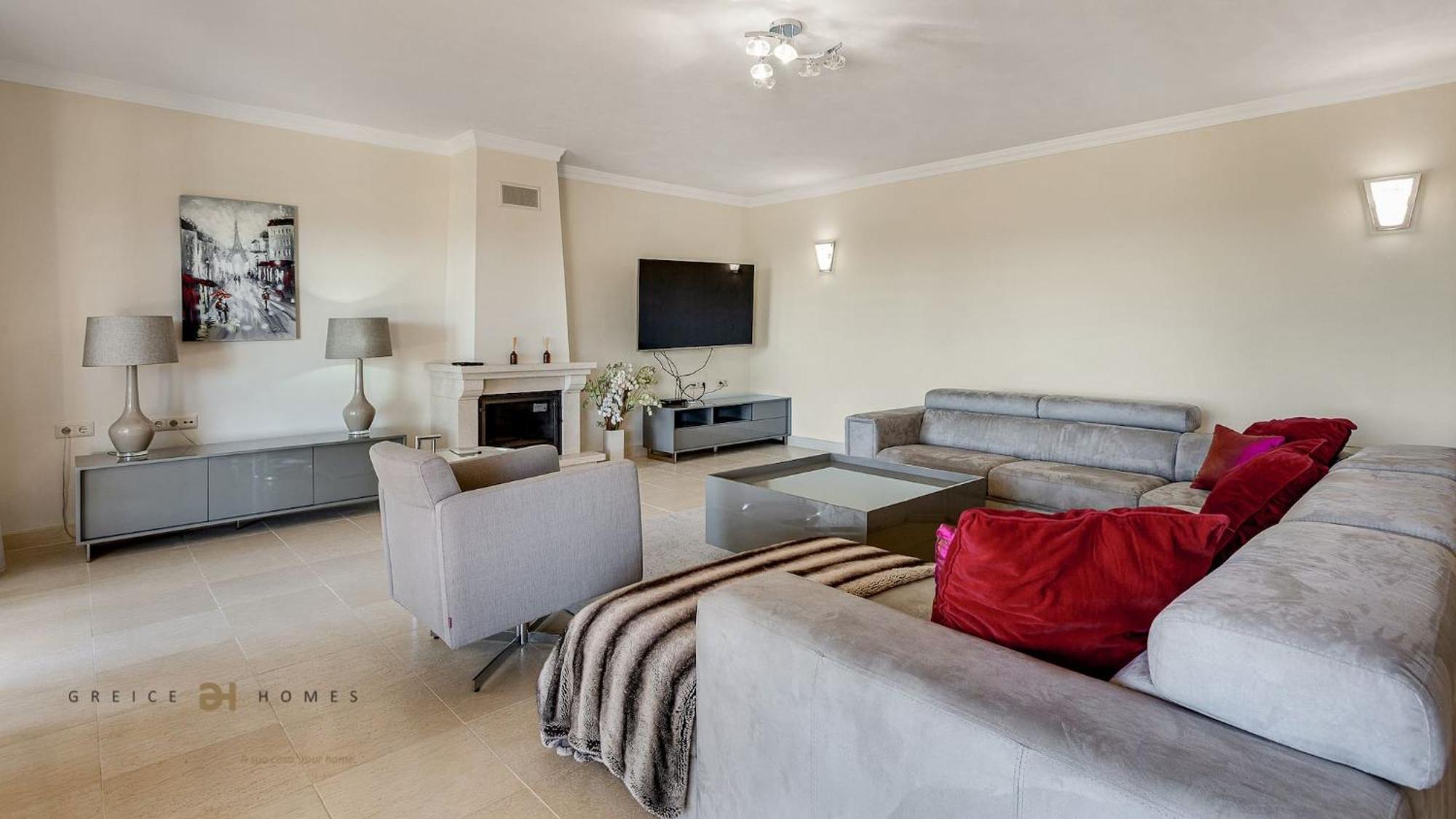Luxuosa Moradia V5 Em Quarteira - Greice Homes Zewnętrze zdjęcie