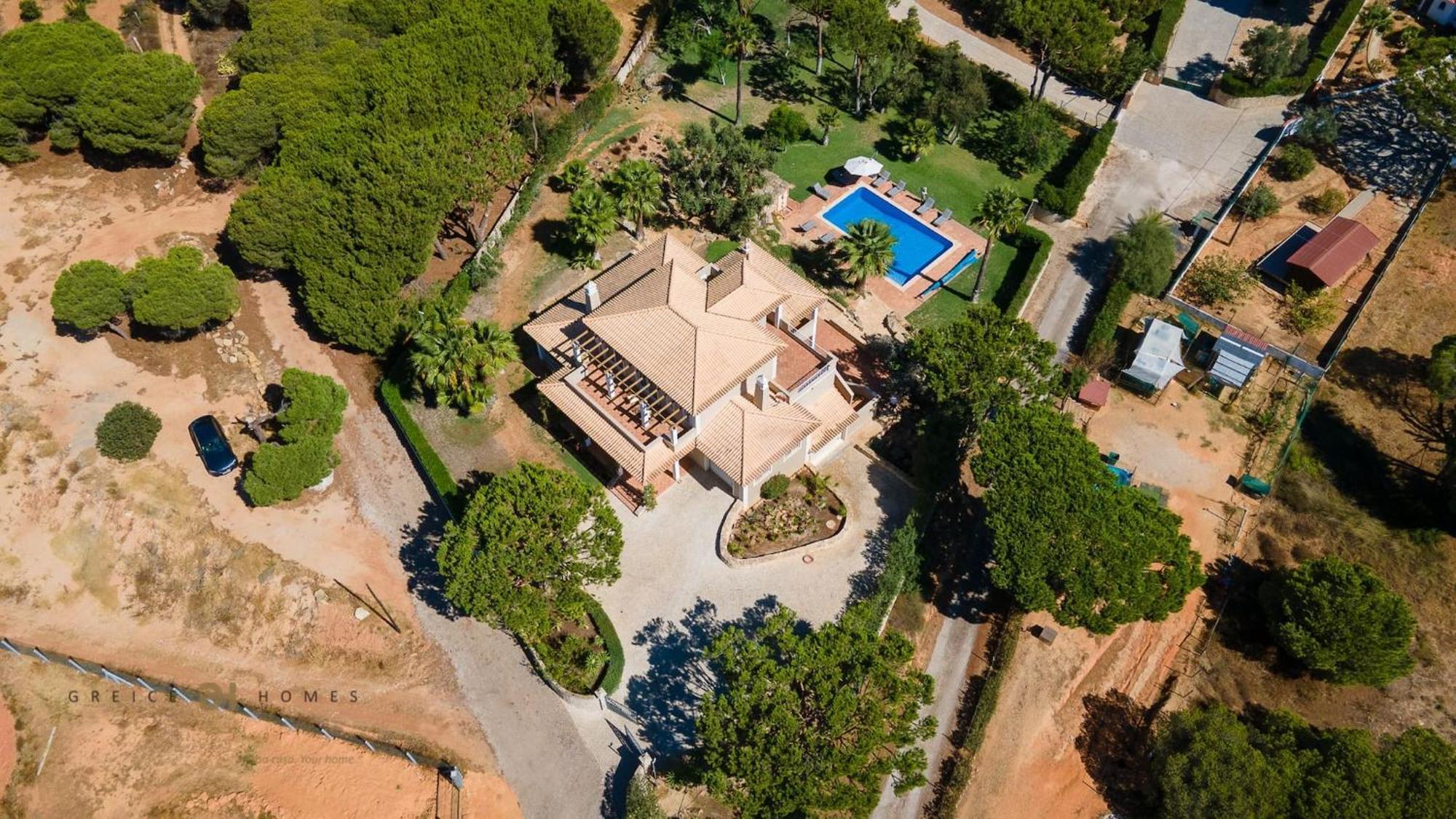 Luxuosa Moradia V5 Em Quarteira - Greice Homes Zewnętrze zdjęcie
