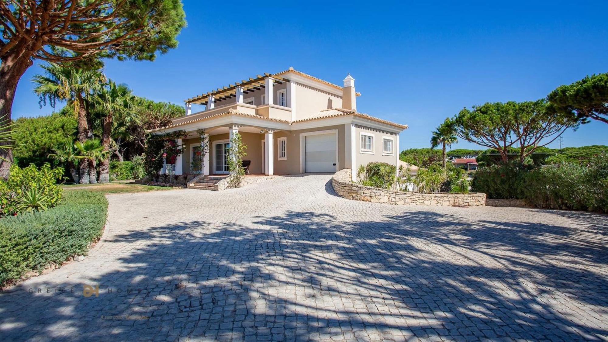 Luxuosa Moradia V5 Em Quarteira - Greice Homes Zewnętrze zdjęcie