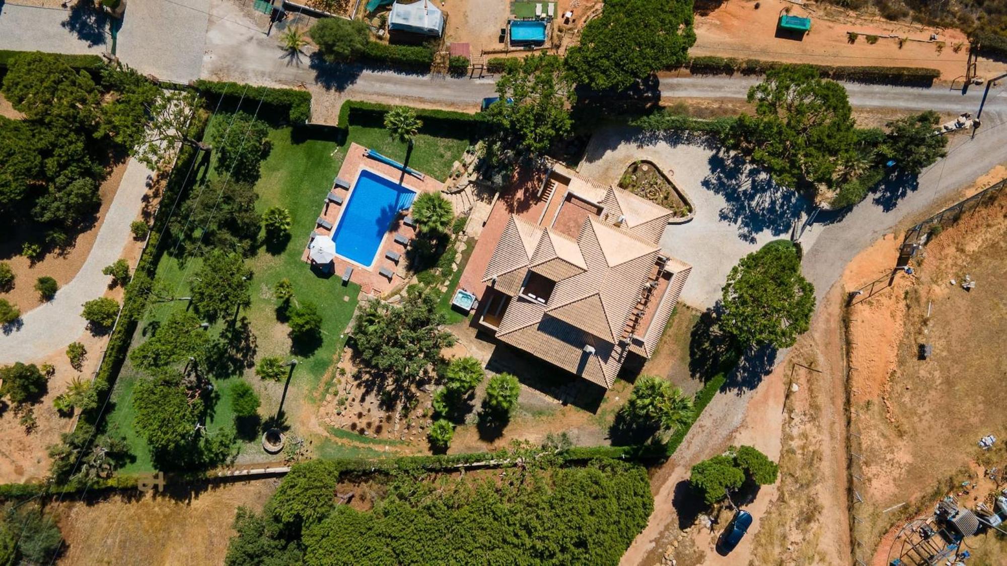 Luxuosa Moradia V5 Em Quarteira - Greice Homes Zewnętrze zdjęcie